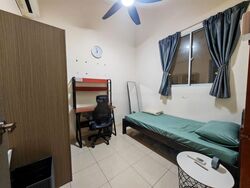 Kentish Green (D8), Apartment #461140561